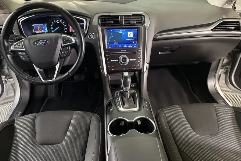Ford Mondeo din 2022 cu 100.506 km - oferta FOR232831 - foto 9