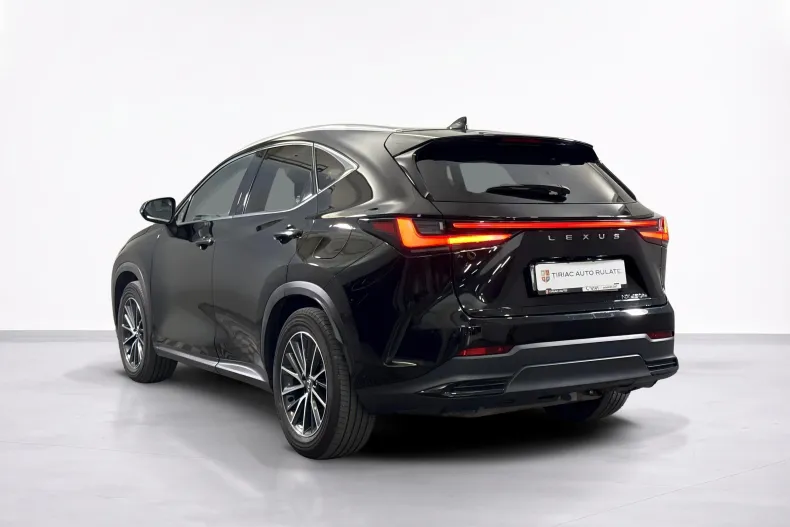 Lexus Seria NX din 2023 cu 82.692 km - oferta LEX232832 - foto 3