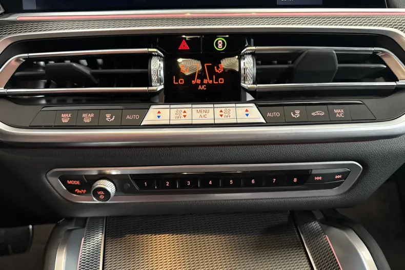 BMW X6 (Seria X) din 2023 cu 25.413 km - oferta BMW232835 - foto 17