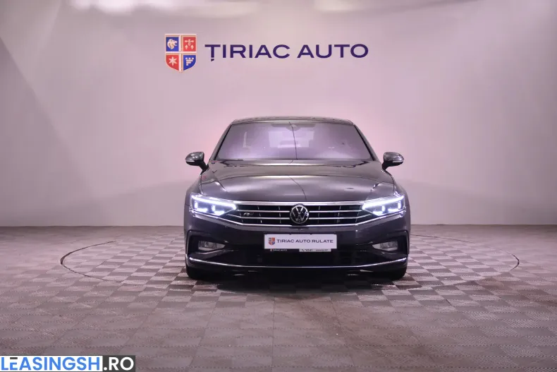 Volkswagen Passat din 2021 cu 142.291 km - oferta VOL232843 - foto 8
