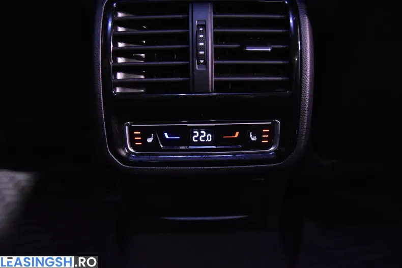 Volkswagen Passat din 2021 cu 142.291 km - oferta VOL232843 - foto 23