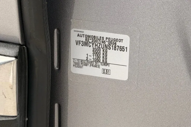 Peugeot 3008 din 2023 cu 117.000 km - oferta PEU232851 - foto 37