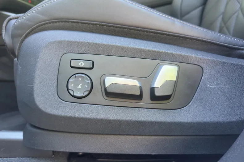 BMW X5 (Seria X) din 2023 cu 45.000 km - oferta BMW232863 - foto 16