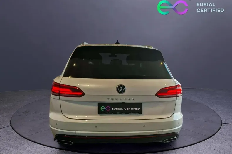 Volkswagen Touareg din 2022 cu 115.119 km - oferta VOL232877 - foto 3