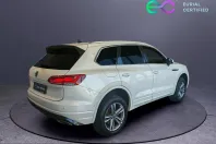 Volkswagen Touareg din 2022 cu 115.119 km - oferta VOL232877 - foto 4