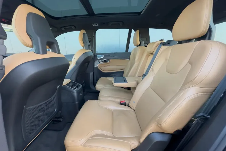 Volvo XC90 din 2021 cu 94.972 km - oferta VOL232882 - foto 17