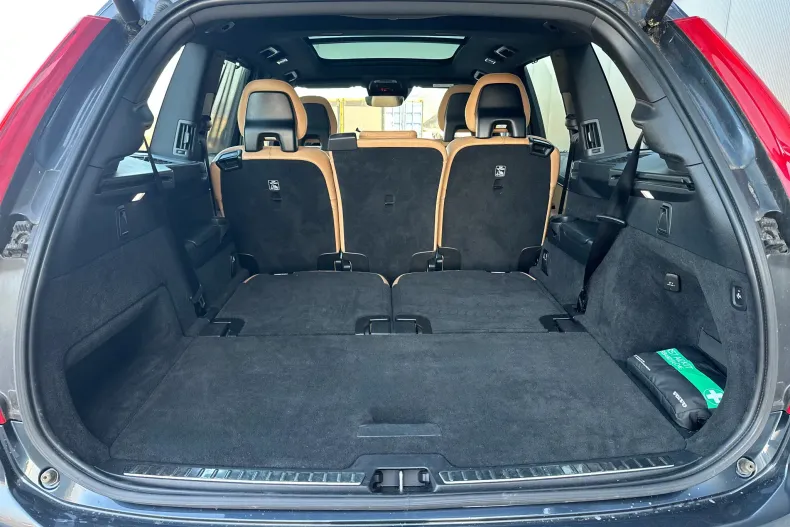 Volvo XC90 din 2021 cu 94.972 km - oferta VOL232882 - foto 19
