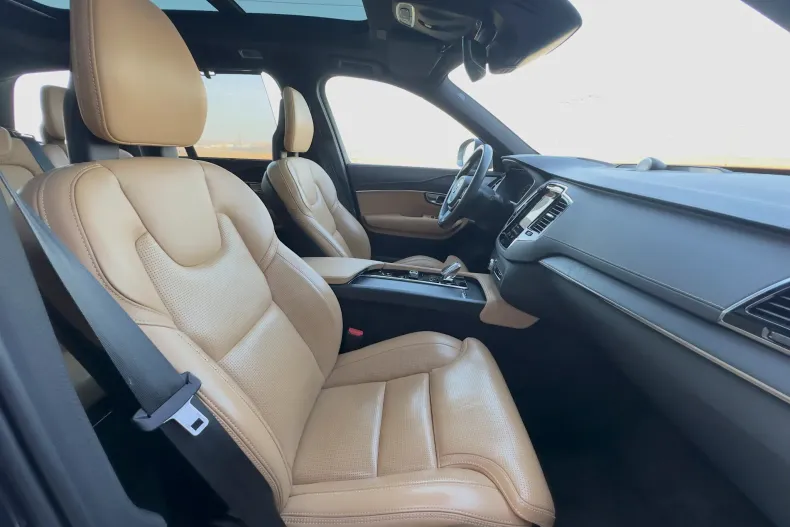Volvo XC90 din 2021 cu 94.972 km - oferta VOL232882 - foto 22