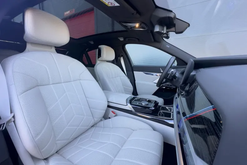 BMW 750e (Seria 7) din 2024 cu 50.000 km - oferta BMW232883 - foto 26
