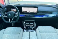 BMW 750e (Seria 7) din 2024 cu 50.000 km - oferta BMW232883 - foto 32