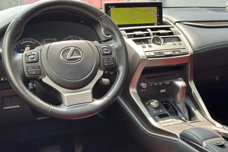 Lexus Seria NX din 2021 cu 56.097 km - oferta LEX232884 - foto 16