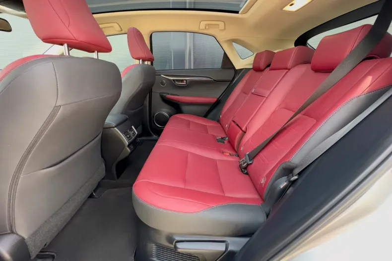 Lexus Seria NX din 2021 cu 56.097 km - oferta LEX232884 - foto 17