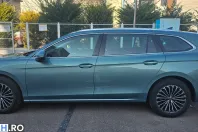 Volkswagen Passat din 2024 cu 13.236 km - oferta VOL232885 - foto 3
