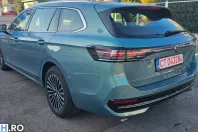 Volkswagen Passat din 2024 cu 13.236 km - oferta VOL232885 - foto 14