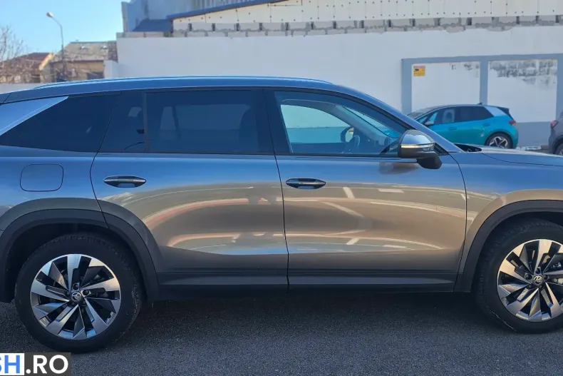 Skoda Kodiaq din 2024 cu 2.555 km - oferta SKO232886 - foto 4