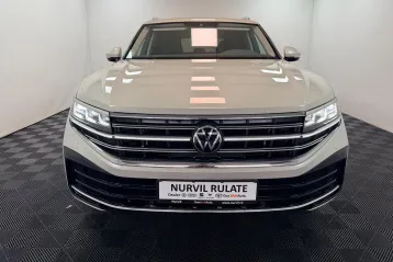 Volkswagen Touareg din 2024 - oferta VOL232893