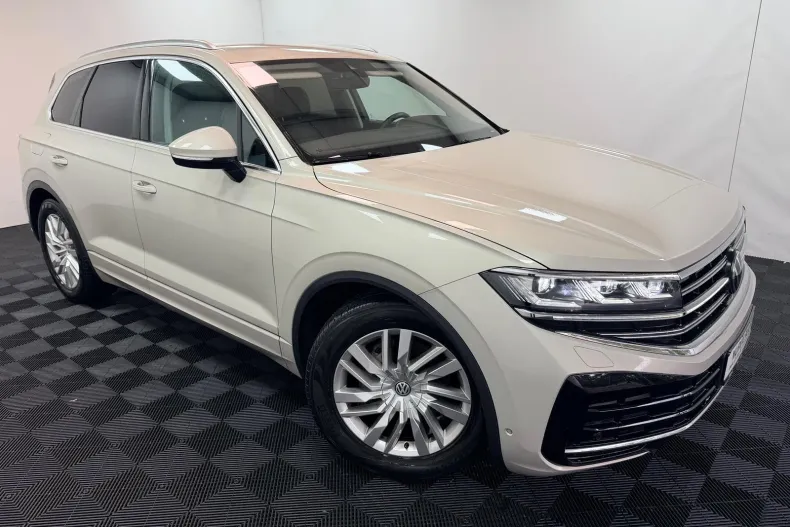 Volkswagen Touareg din 2024 cu 25.000 km - oferta VOL232893 - foto 26