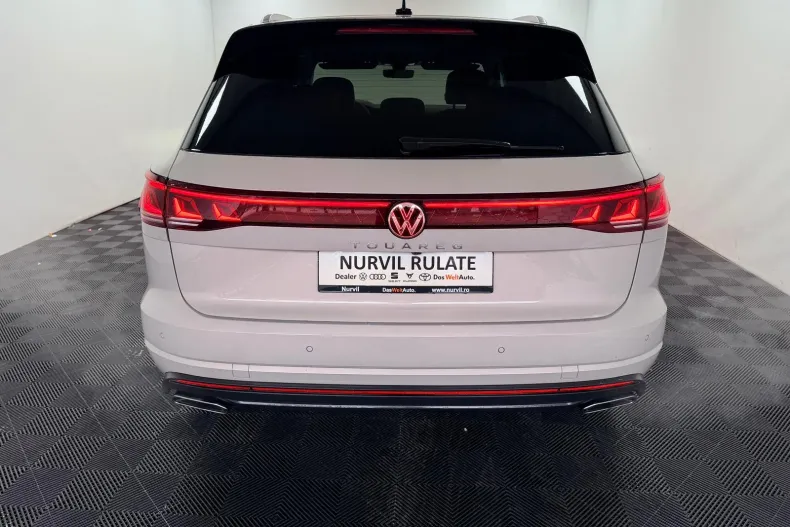 Volkswagen Touareg din 2024 cu 25.000 km - oferta VOL232893 - foto 30