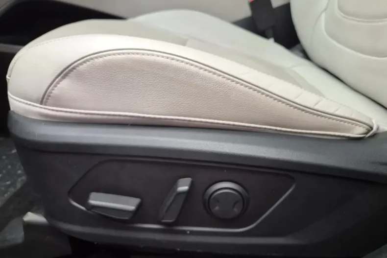 Hyundai Tucson din 2022 cu 65.800 km - oferta HYU232903 - foto 21