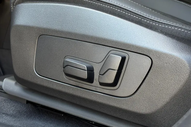 BMW X1 (Seria X) din 2025 cu 12.000 km - oferta BMW232907 - foto 17