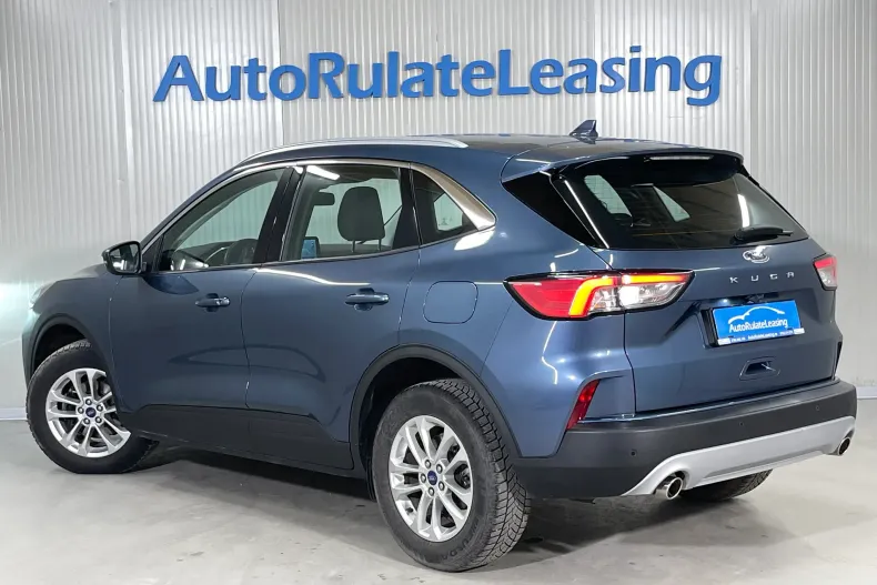 Ford Kuga din 2023 cu 67.536 km - oferta FOR232911 - foto 4
