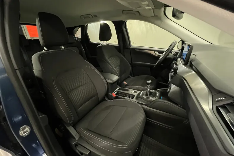 Ford Kuga din 2023 cu 67.536 km - oferta FOR232911 - foto 10
