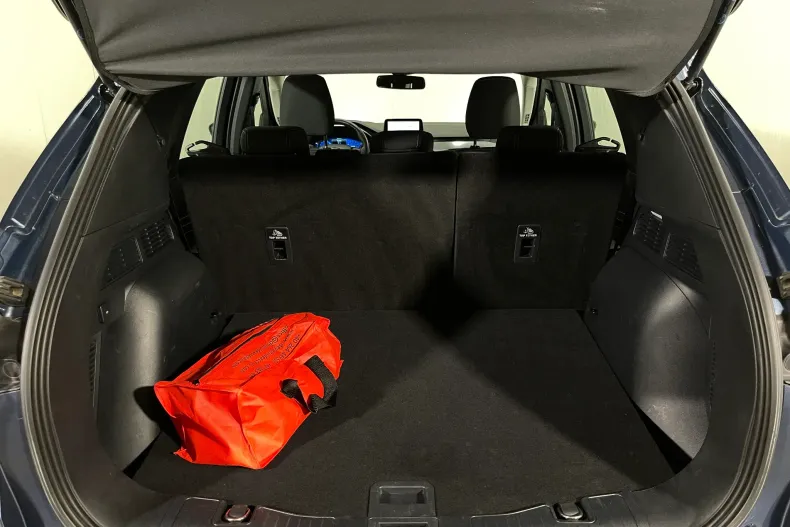 Ford Kuga din 2023 cu 67.536 km - oferta FOR232911 - foto 12