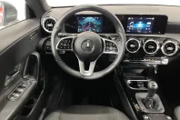 Mercedes-Benz CLA 200 (Clasa CLA) din 2022 cu 153.245 km - oferta MER232915 - foto 8