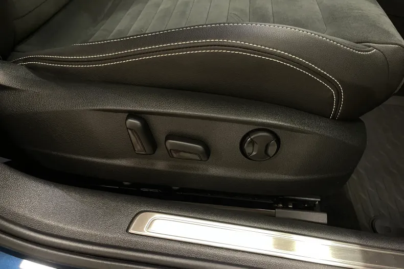 Volkswagen Passat din 2021 cu 57.557 km - oferta VOL232919 - foto 22