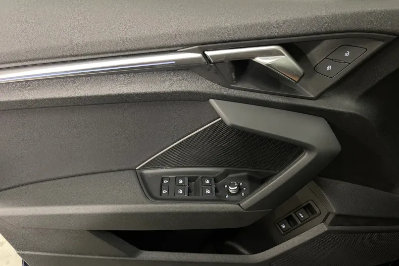 Audi A3 Sportback din 2021 cu 134.625 km - oferta AUD232923 - foto 27