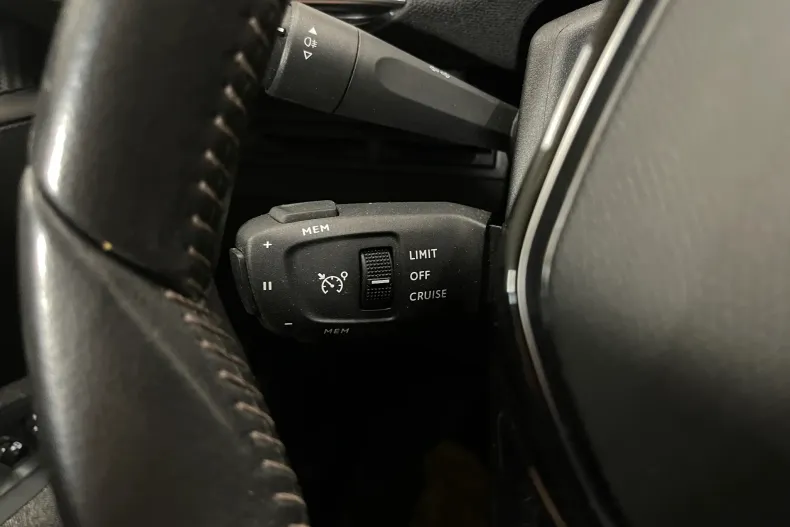 Peugeot 5008 din 2021 cu 125.205 km - oferta PEU232924 - foto 28