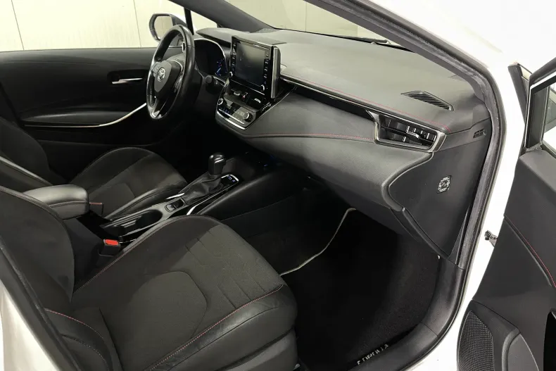 Toyota Corolla din 2020 cu 150.448 km - oferta TOY232928 - foto 9