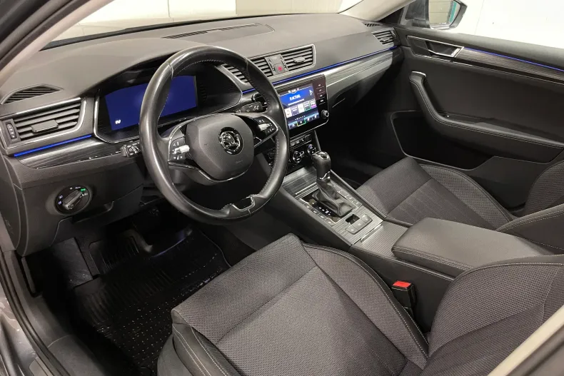 Skoda Superb din 2022 cu 143.589 km - oferta SKO232931 - foto 5