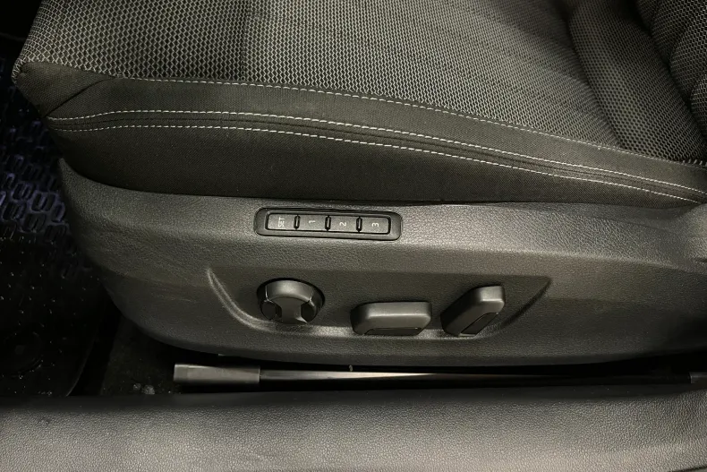 Skoda Superb din 2022 cu 143.589 km - oferta SKO232931 - foto 26