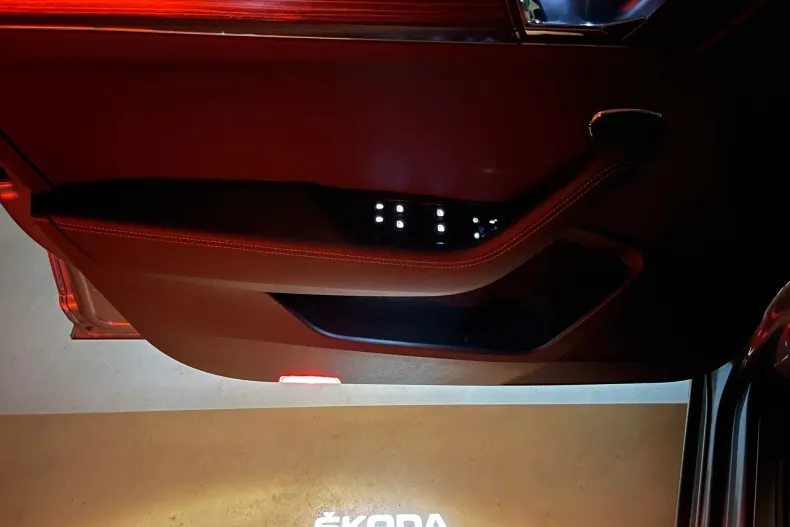 Skoda Superb din 2022 cu 143.589 km - oferta SKO232931 - foto 30