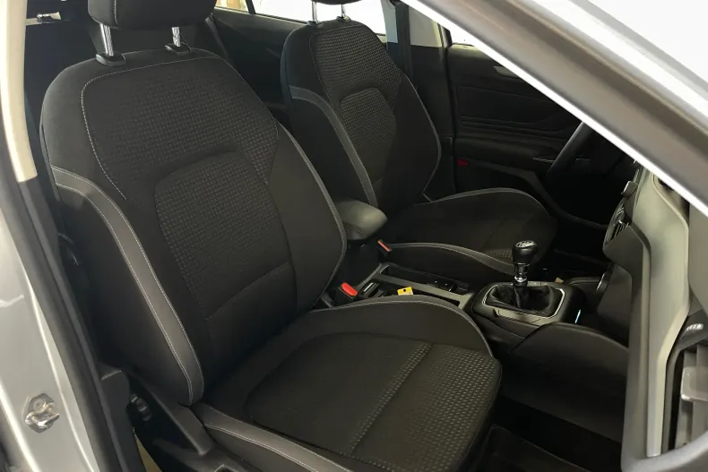 Ford Focus din 2022 cu 49.028 km - oferta FOR232939 - foto 10