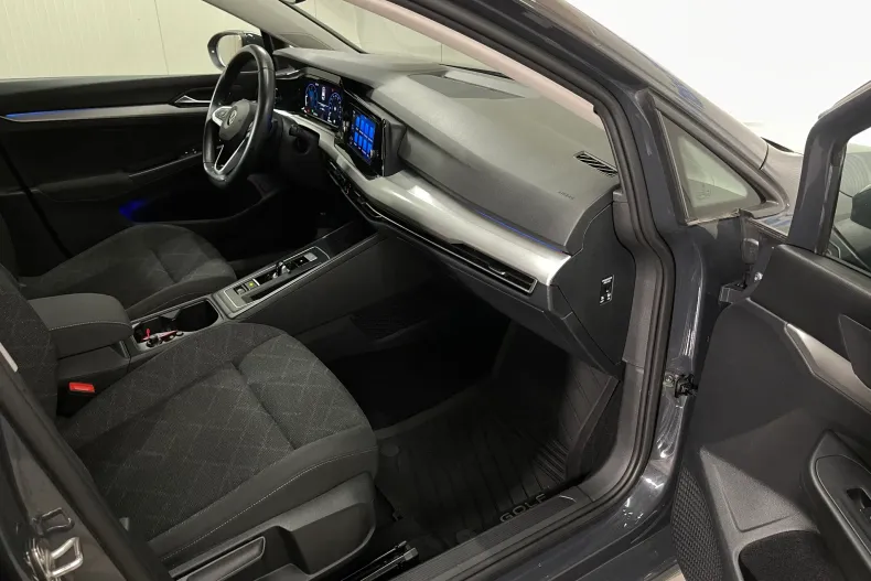 Volkswagen Golf din 2021 cu 122.946 km - oferta VOL232944 - foto 9