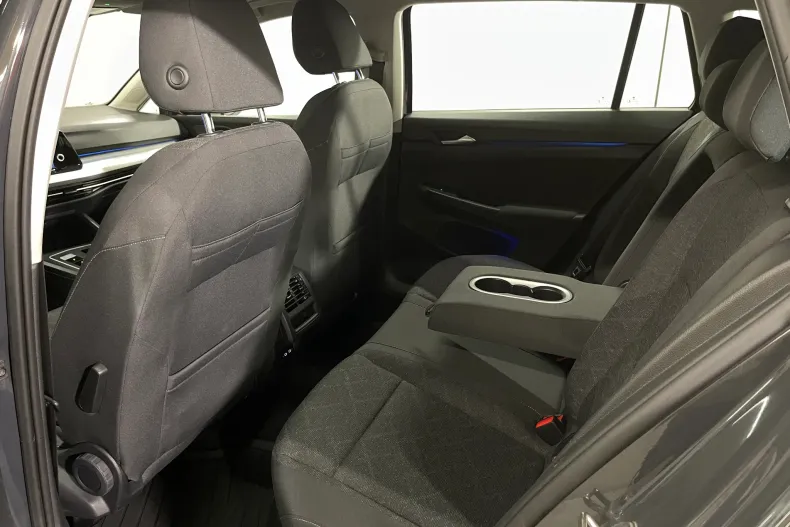 Volkswagen Golf din 2021 cu 122.946 km - oferta VOL232944 - foto 11