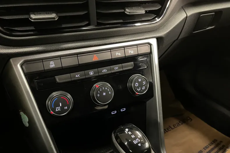 Volkswagen T-Roc din 2022 cu 114.551 km - oferta VOL232949 - foto 19