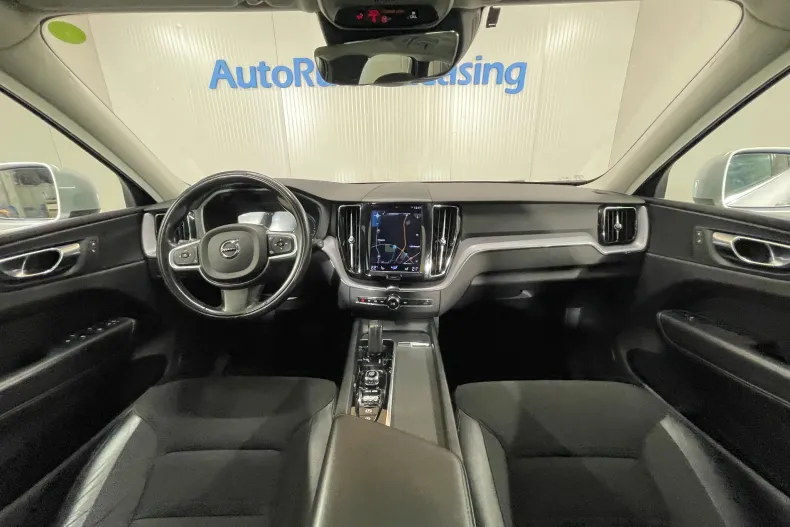 Volvo XC60 din 2021 cu 139.012 km - oferta VOL232953 - foto 7