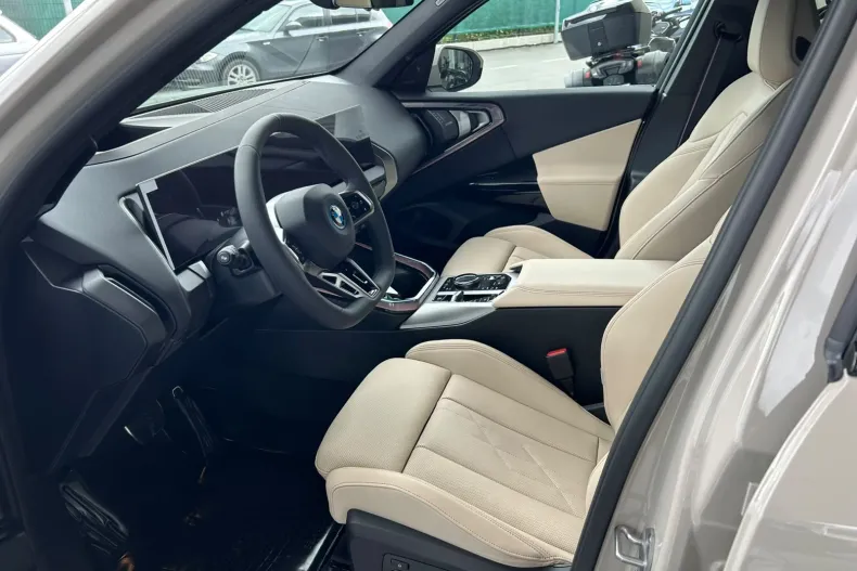 BMW X3 (Seria X) din 2026 cu 7 km - oferta BMW232975 - foto 11