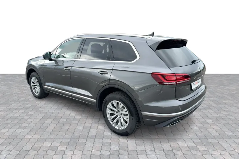 Volkswagen Touareg din 2023 cu 103.240 km - oferta VOL232976 - foto 3