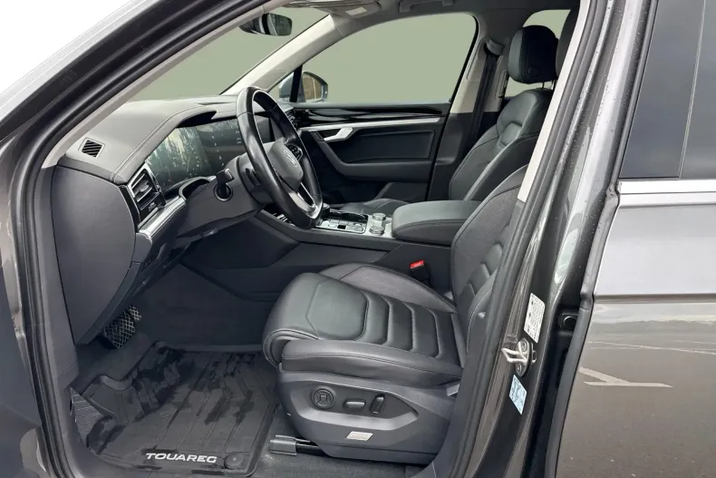 Volkswagen Touareg din 2023 cu 103.240 km - oferta VOL232976 - foto 12