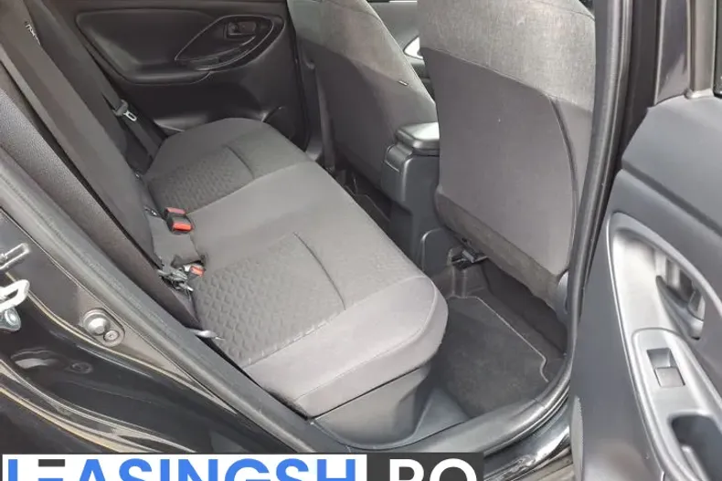 Toyota Yaris din 2023 cu 63.194 km - oferta TOY232977 - foto 14