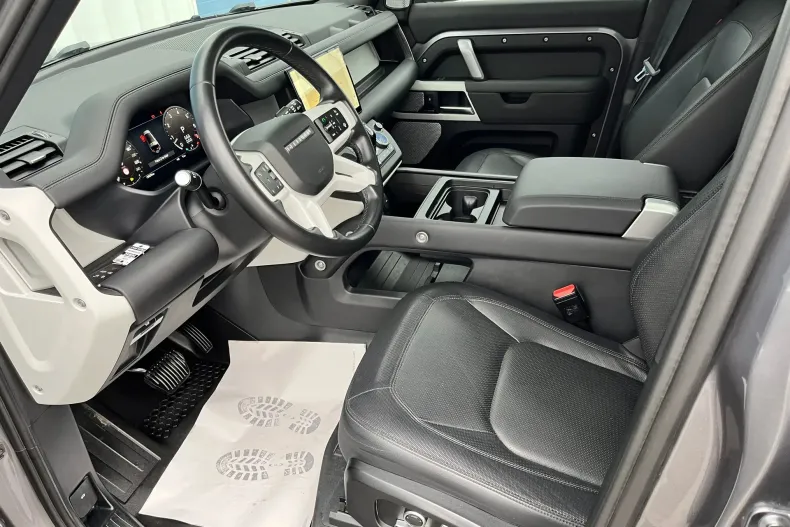 Land Rover Defender din 2023 cu 59.726 km - oferta LAN232979 - foto 12