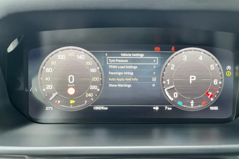 Land Rover Defender din 2023 cu 59.726 km - oferta LAN232979 - foto 31