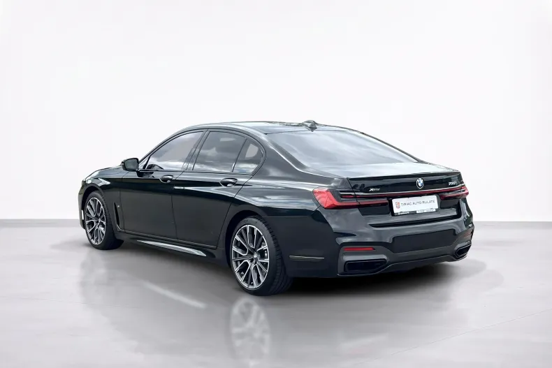 BMW 750i (Seria 7) din 2020 cu 128.374 km - oferta BMW232982 - foto 4