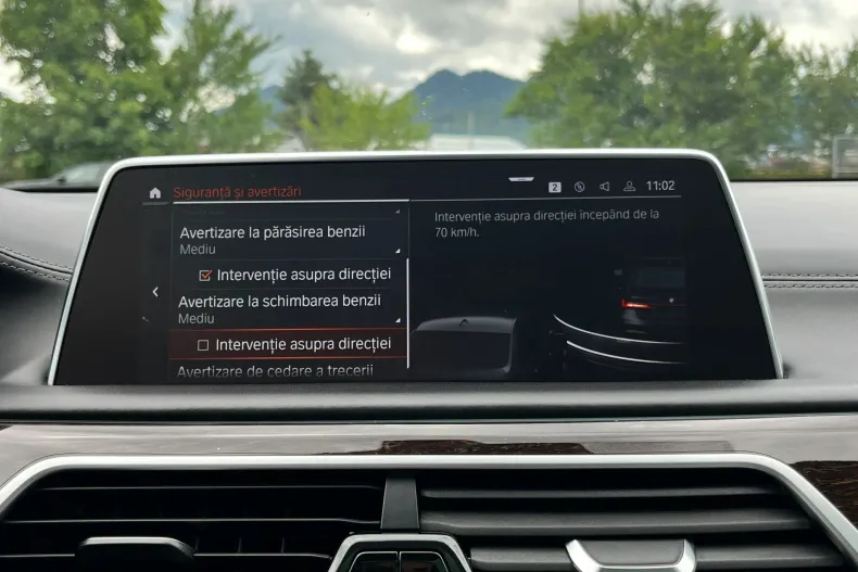 BMW 750i (Seria 7) din 2020 cu 128.374 km - oferta BMW232982 - foto 30