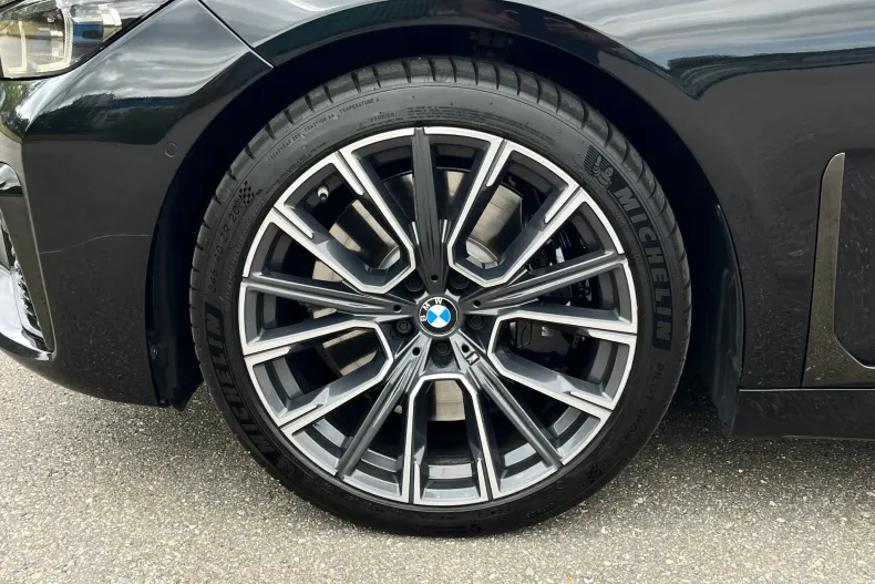 BMW 750i (Seria 7) din 2020 cu 128.374 km - oferta BMW232982 - foto 37
