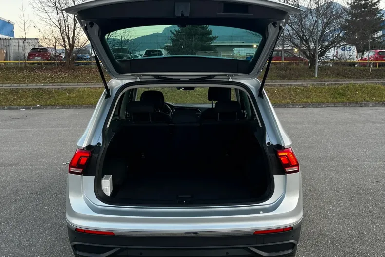 Volkswagen Tiguan din 2023 cu 117.168 km - oferta VOL232984 - foto 27